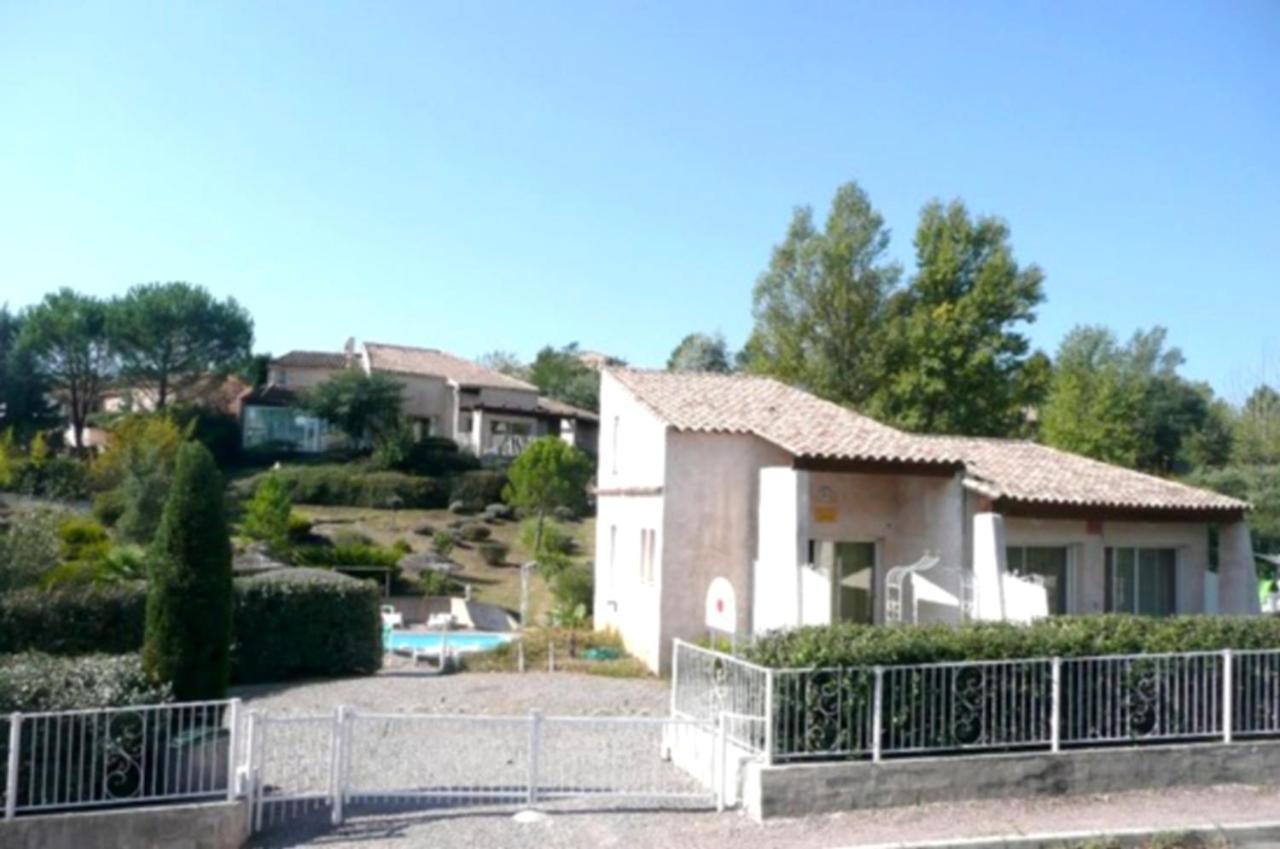 Villa La Soleiade: Lakeside Gites with AC near Cannes Montauroux Exterior photo
