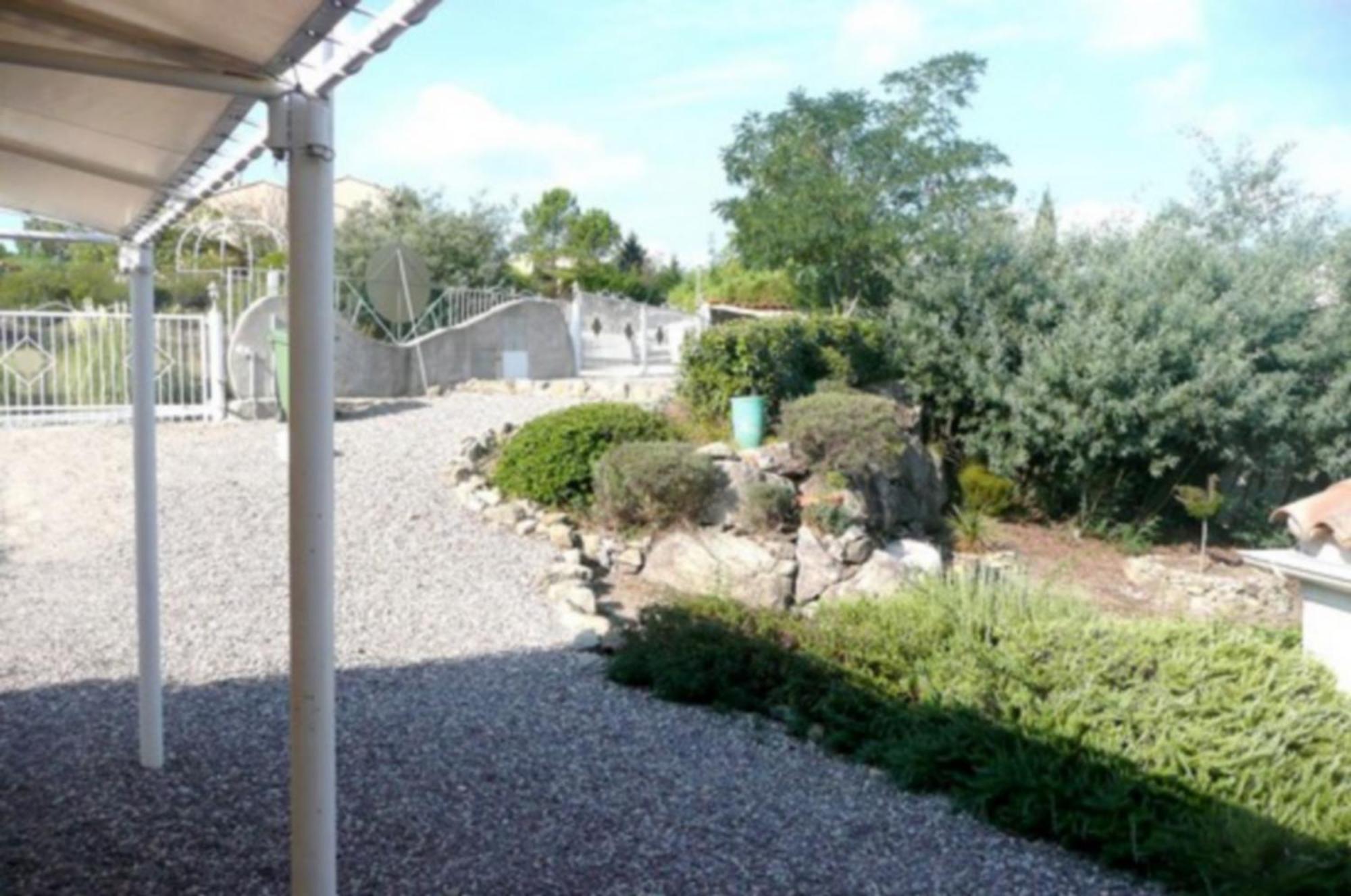 Villa La Soleiade: Lakeside Gites with AC near Cannes Montauroux Exterior photo