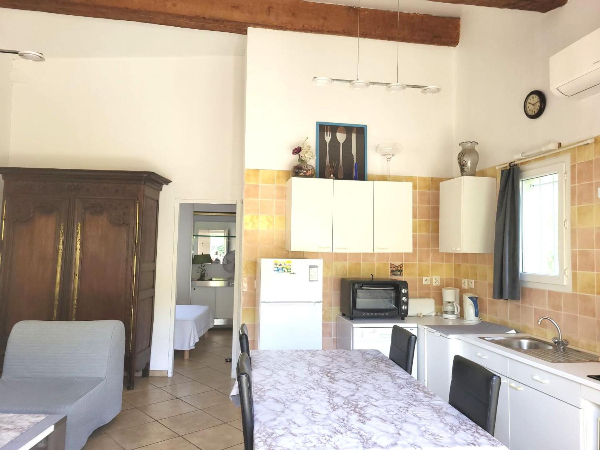 Villa La Soleiade: Lakeside Gites with AC near Cannes Montauroux Exterior photo