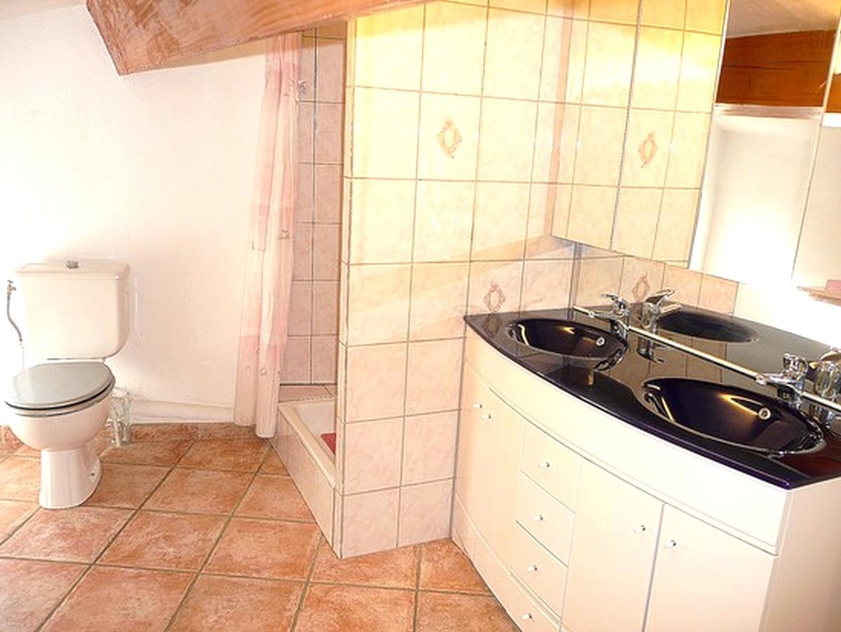 Villa La Soleiade: Lakeside Gites with AC near Cannes Montauroux Exterior photo