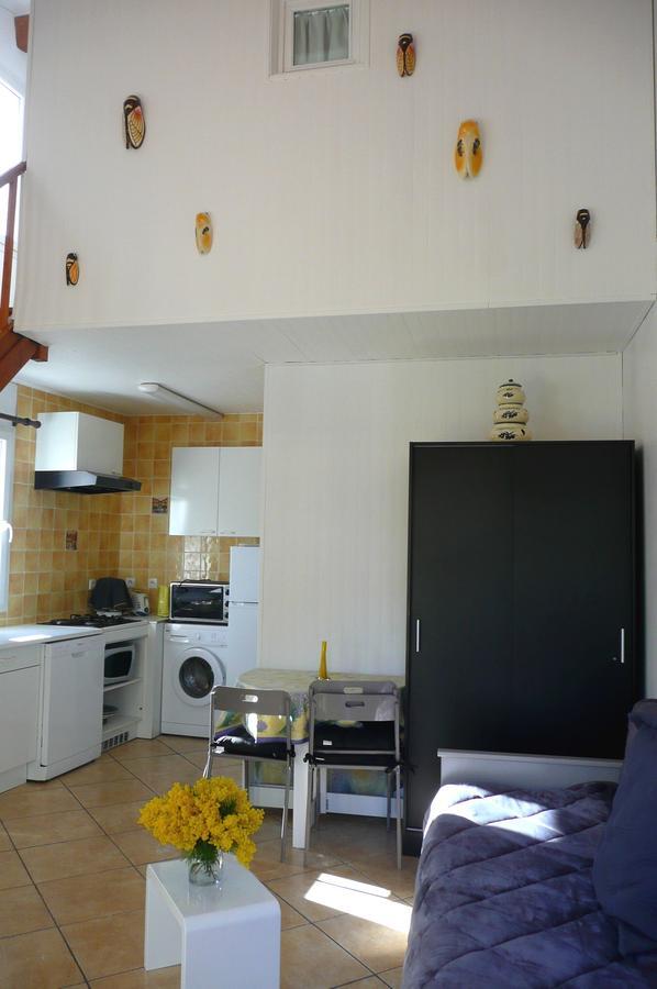 Villa La Soleiade: Lakeside Gites with AC near Cannes Montauroux Exterior photo