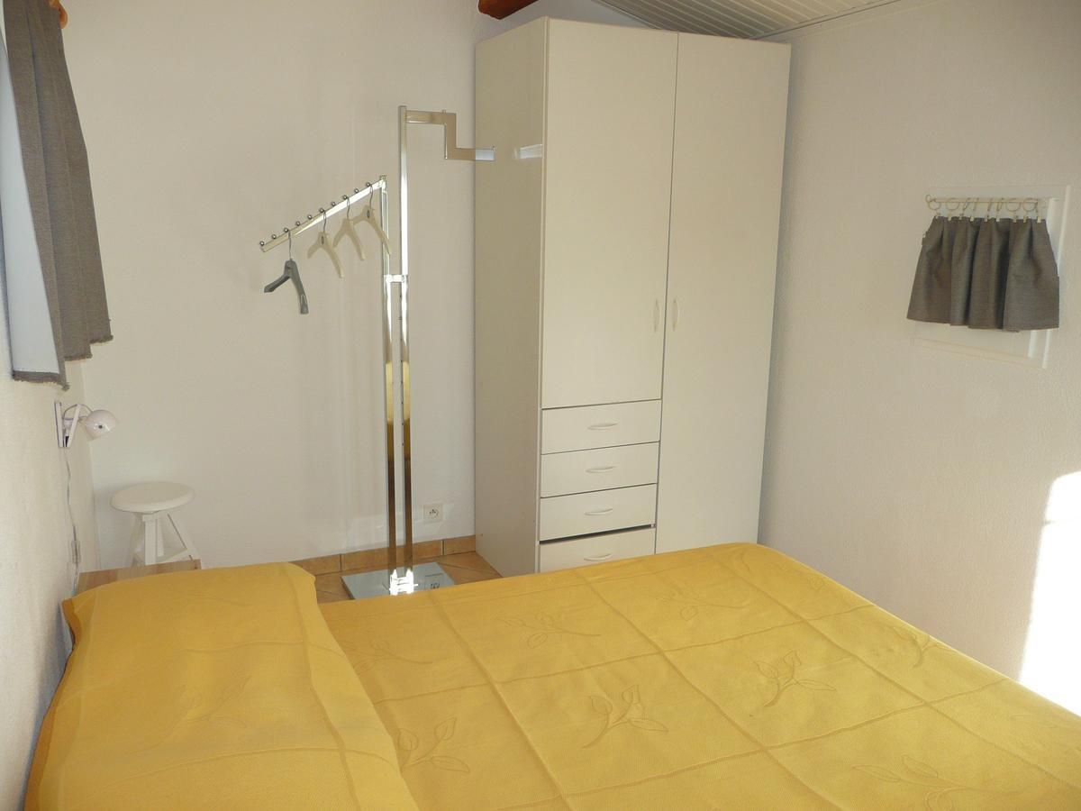 Villa La Soleiade: Lakeside Gites with AC near Cannes Montauroux Exterior photo